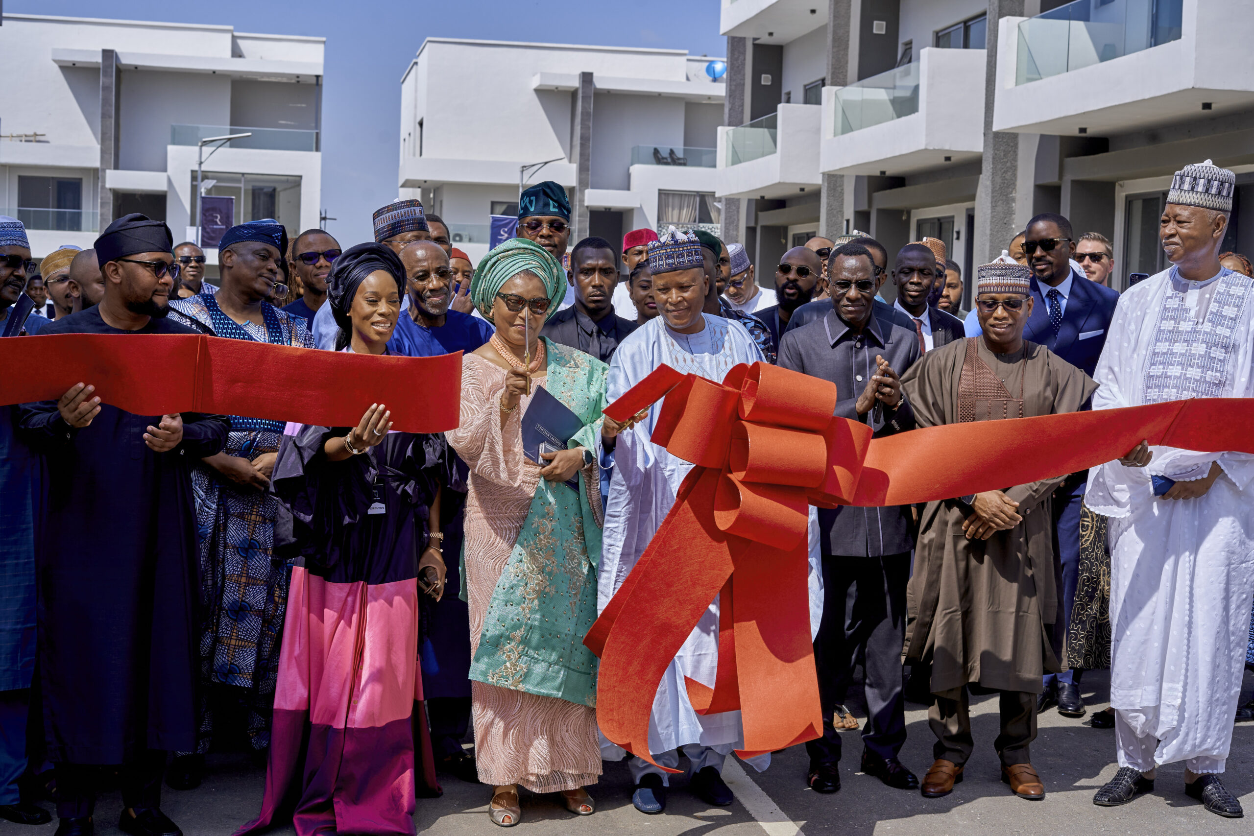 7-Fifteen Lakeside Estate Commissioning