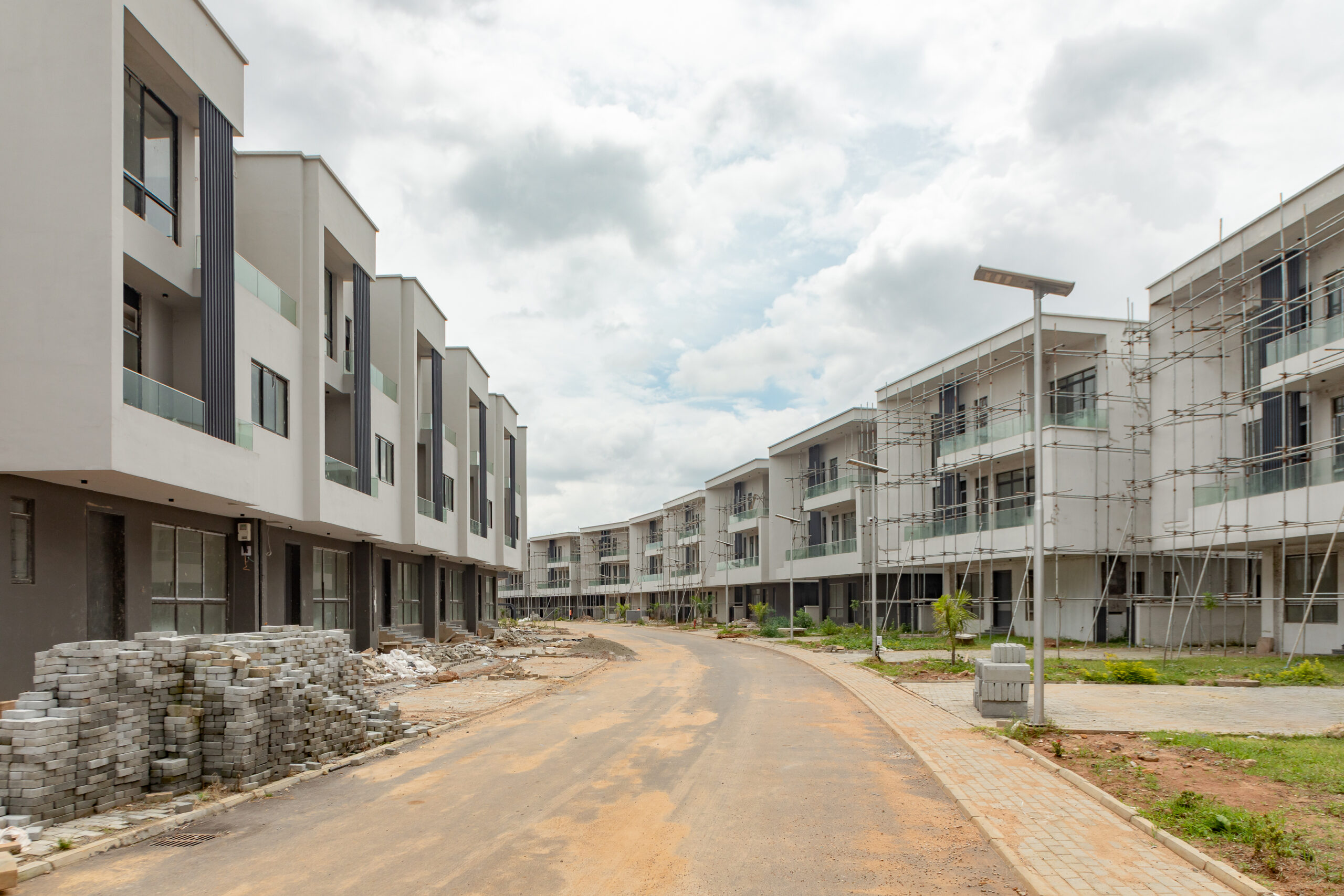 Myari Lakeside estate, Jabi, Abuja Myari Lakeside estate, Jabi, Abuja
